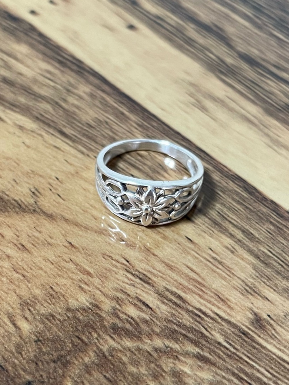 Sterling Silver Floral Band Ring